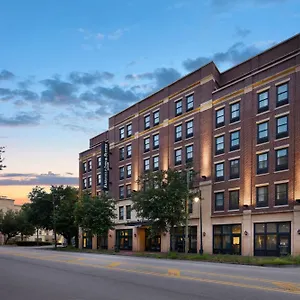 Hotel Fairfield & By Marriott Downtown Historic District, Savannah