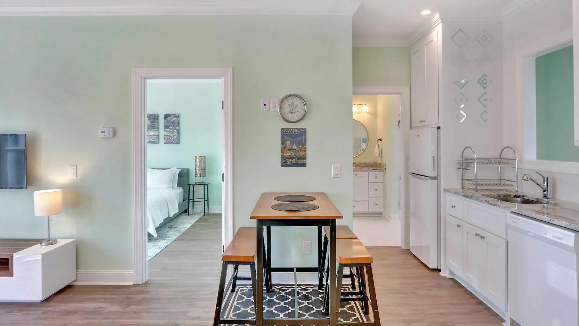 Gaston Hideaway Apartment Savannah